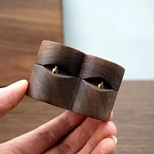 HomeSoGood Drvena kutija za prsten u obliku srca nakit kutija za izlaganje baršunasta unutrašnjost vjenčani parovi prsten držač za