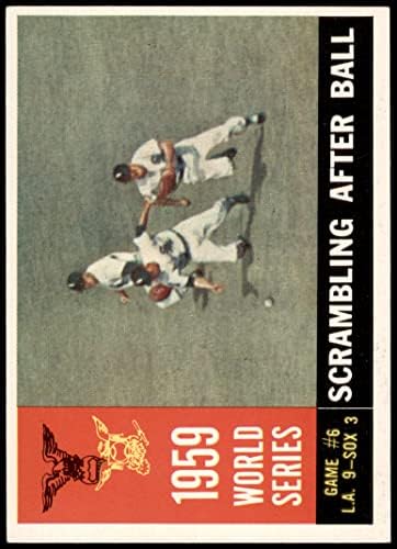 1960. apps 390 1959 World Series - Igra br. 6 - Scrambling nakon lopte Los Angeles / Chicago Dodgers / White Sox Ex / MT Dodgers