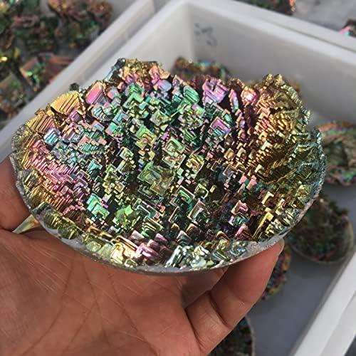 Sousy vrlo lijep bizmut kristal bizmut metalni kristalno dugačko svjetlo metalni zdjeli mineralni uzorak izvorne prirodne umjetničke